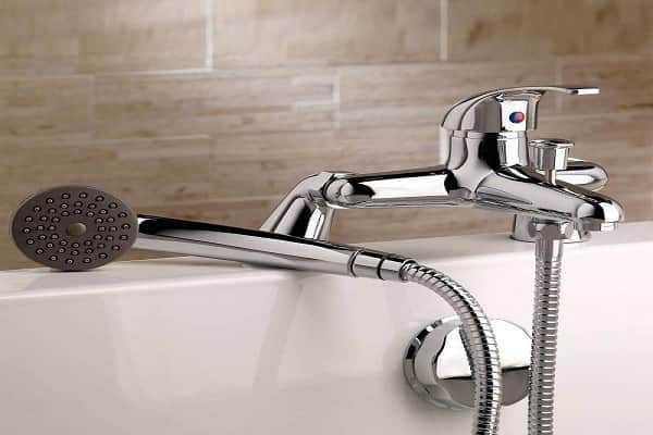 Встраиваемый смеситель для душа: обзор встроенных в стену смесителей в ванну. особенности скрытого монтажа врезного крана с душем