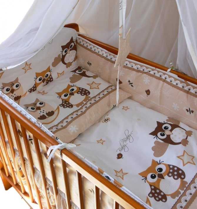 Бортики в круглую кроватку для новорожденных: разновидности, размеры для овальной модели, а также как сделать своими руками бампер-подушки и другую защиту