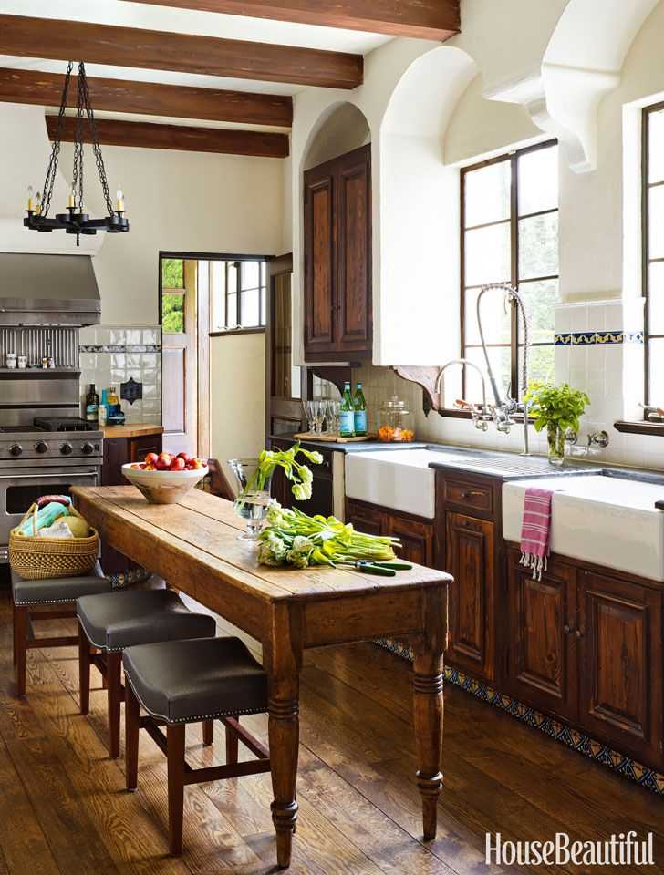 Кухня в средиземноморском стиле (62 фото): дизайн интерьера в греческом стиле, оформление кухни-гостиной своими руками