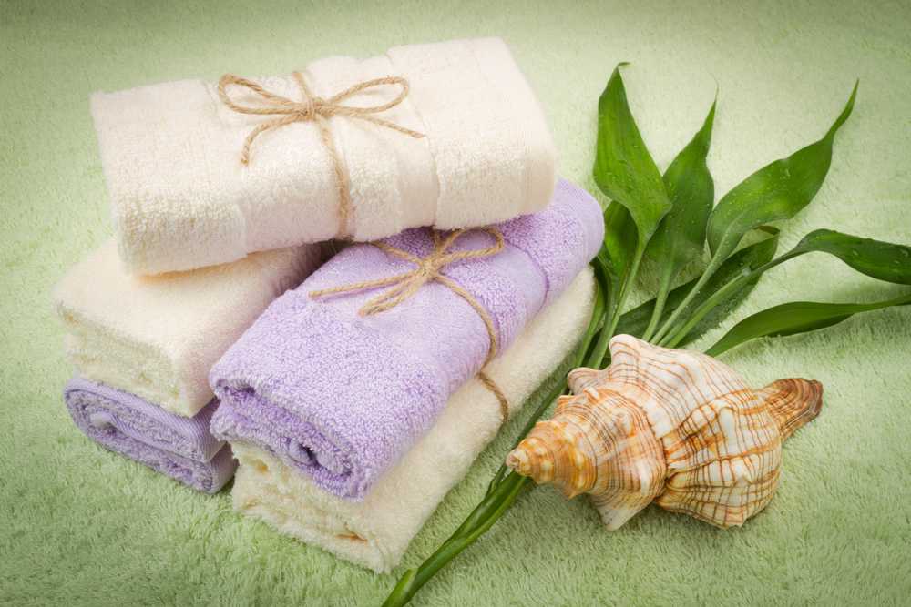 Бамбуковое одеяло (46 фото): плюсы и минусы волокна, как выбрать двухспальное и облегченное из хлопка с наполнителем из бамбука