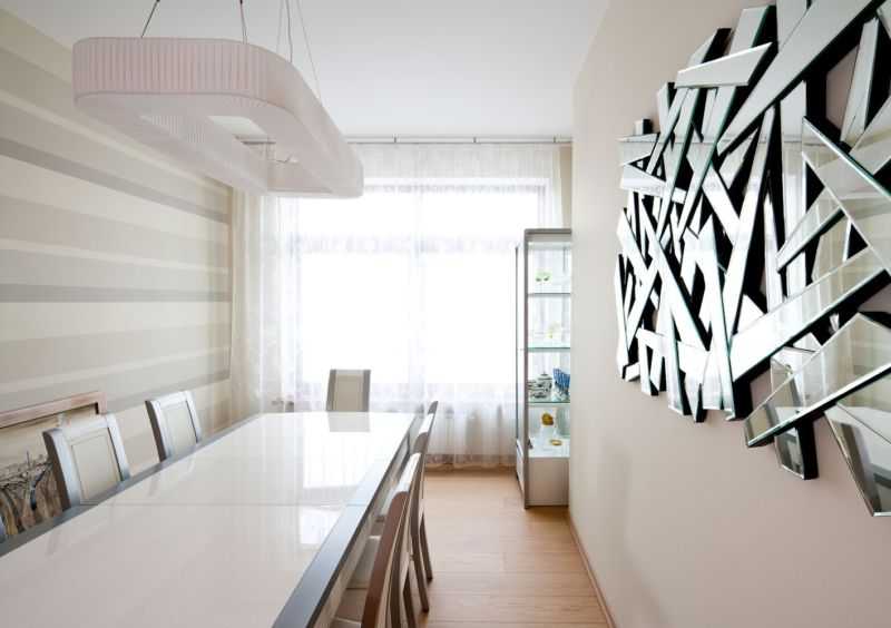 Зеркальная плитка в интерьере гостиной, прихожей, кухни: отделка и декор
 - 39 фото