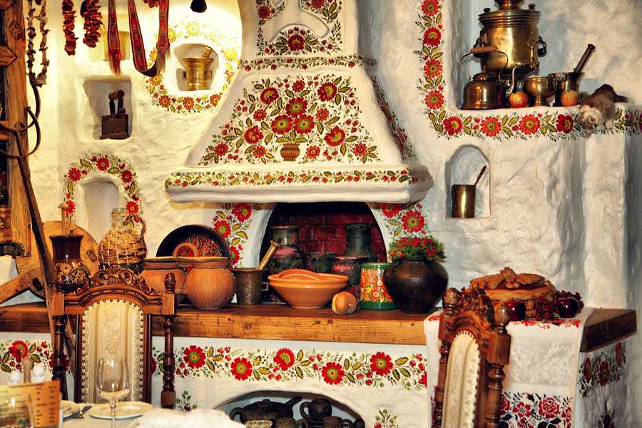 Секреты оформления кухни в русском стиле