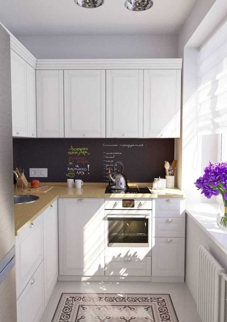 Кухня 5 кв. м в хрущевке с холодильником: фото, дизайн, советы по планировке и выбору мебели, современные идеи