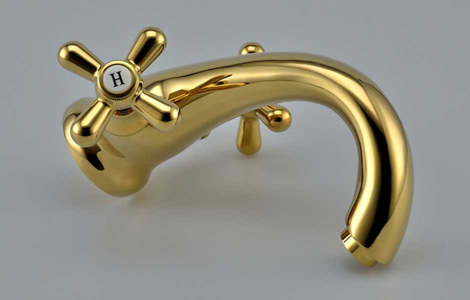 Смесители золото (18 фото): выбираем для ванной матовый кран золотого цвета, варианты с хромом