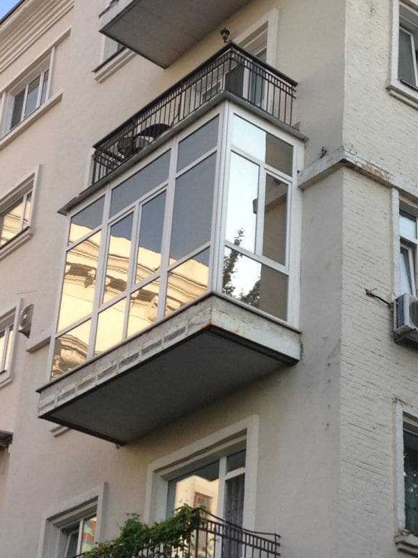 Как красиво сделать шкаф на балконе (26 фото)