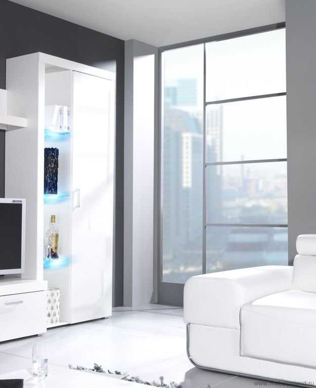 Белые стенки в гостиную (32 фото): модели с черно-белым глянцем в зал, варианты белого цвета под телевизор со шкафом