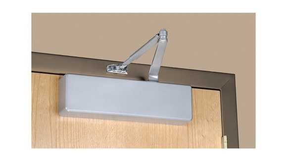Установка доводчика на дверь: как правильно установить дверной доводчик на пластиковую или металлическую конструкцию своими рукми? схема монтажа