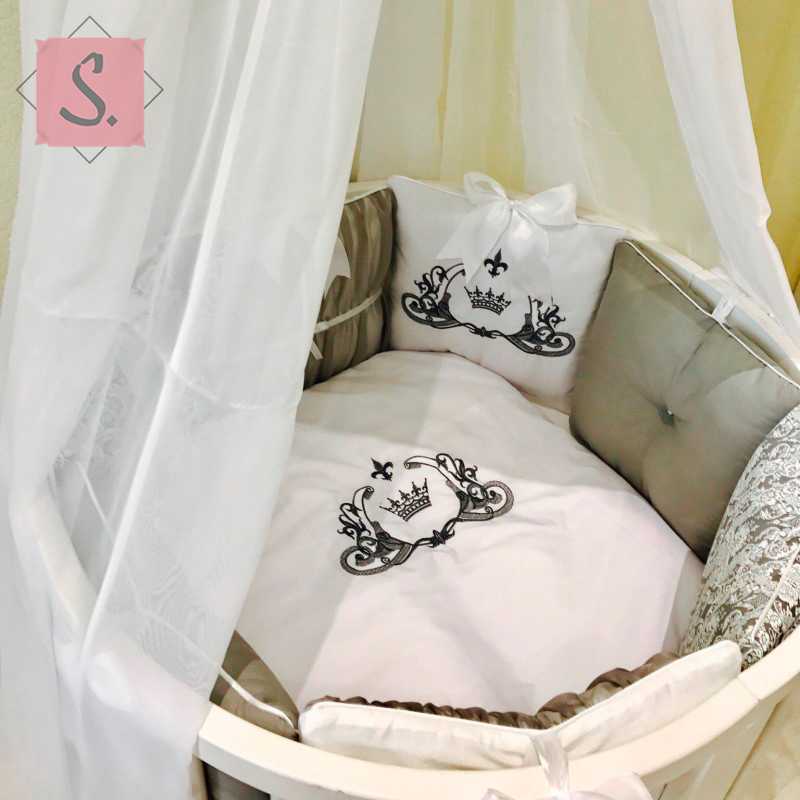 Комплект в круглую кроватку для новорожденных: виды детского постельного белья и обзор лучших производителей наборов