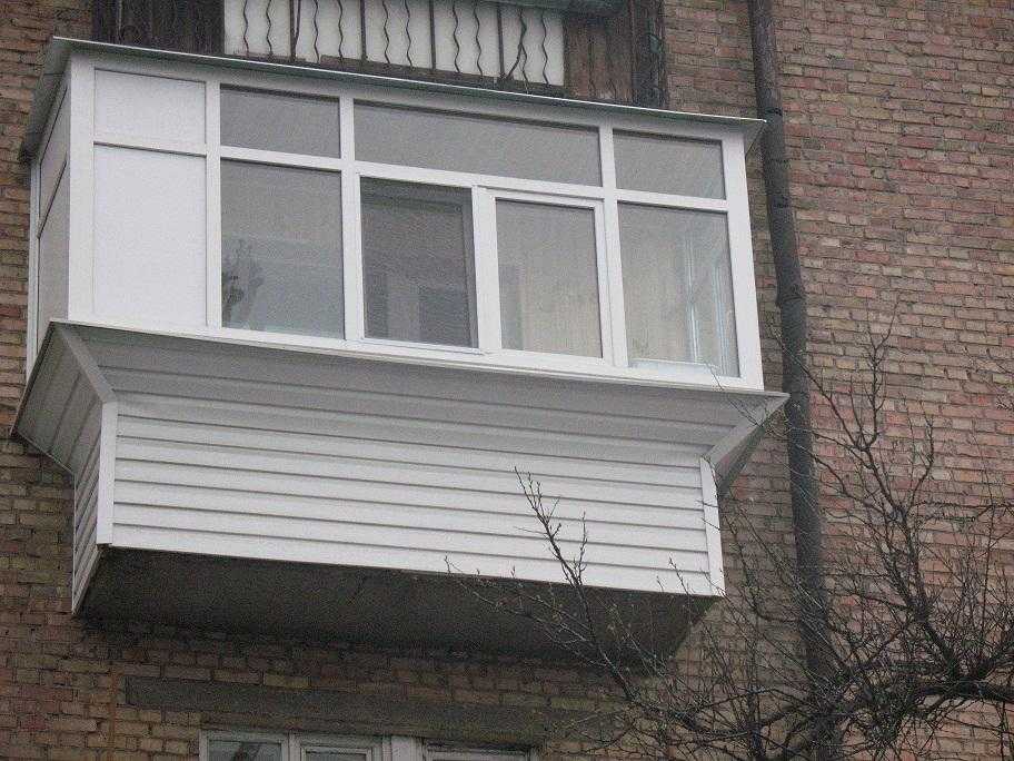 Балкон с выносом (58 фото): металлический балкон с выносом по полу и подоконнику. нужно ли разрешение на выносную лоджию?