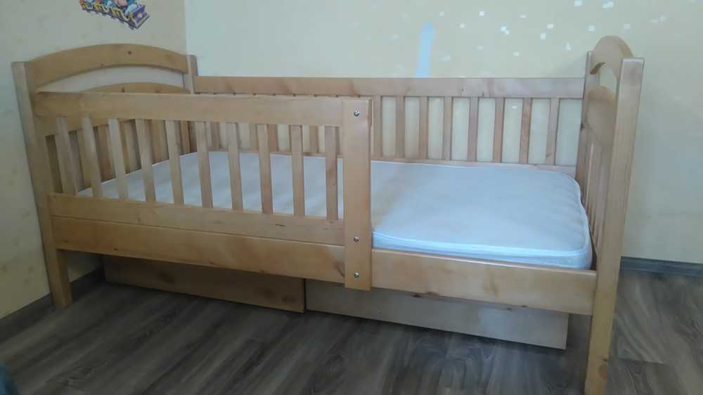 Детская кровать от 5 лет: как выбрать и какой размер спального места подойдет