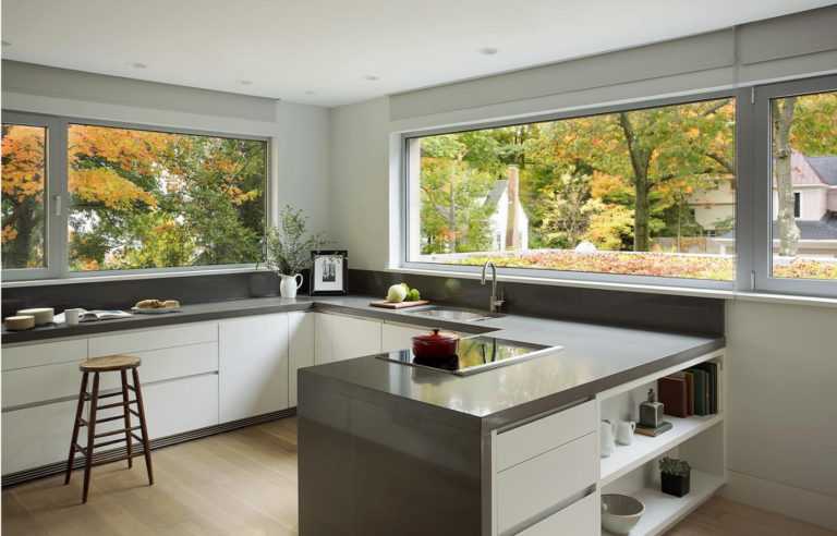 Кухня с балконом - 130 фото новинок с лучшими идеями обустройства!