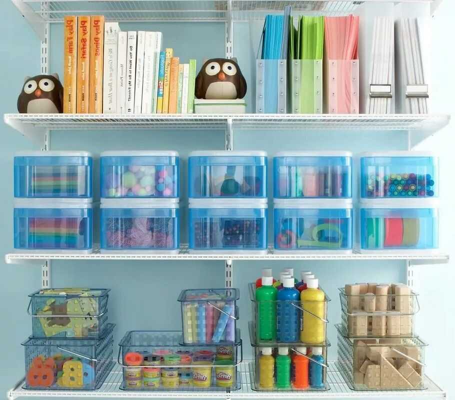 Уголок школьника со шкафом для одежды (35 фото): детский письменный стол с книжным шкафом, модели-трансформеры с полками для книг