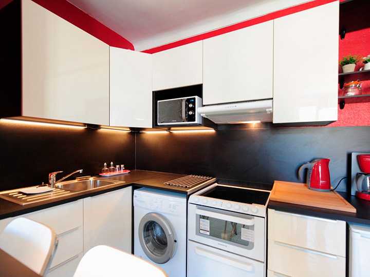 Установка духового шкафа в кухонный гарнитур: интерьер кухни со встроенными шкафами
