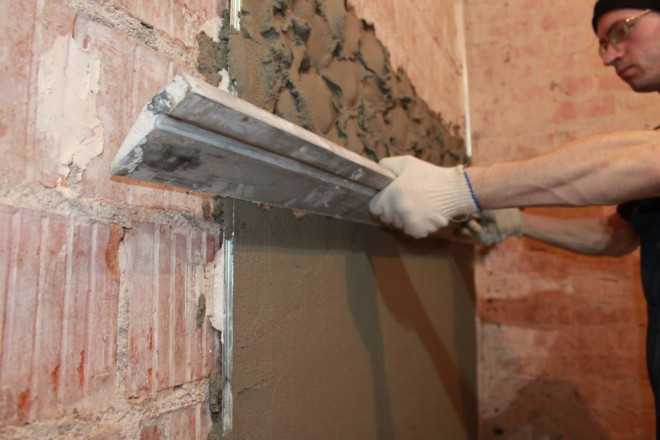 Как выровнять стены в ванной? выравниваем под плитку, штукатурка или .. ?