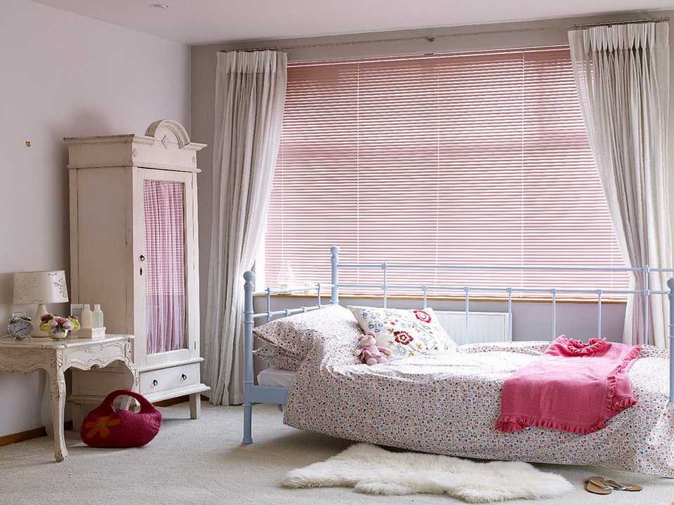 Шторы для детской комнаты для мальчика (92 фото): красивый дизайн занавесок в спальню на окно
