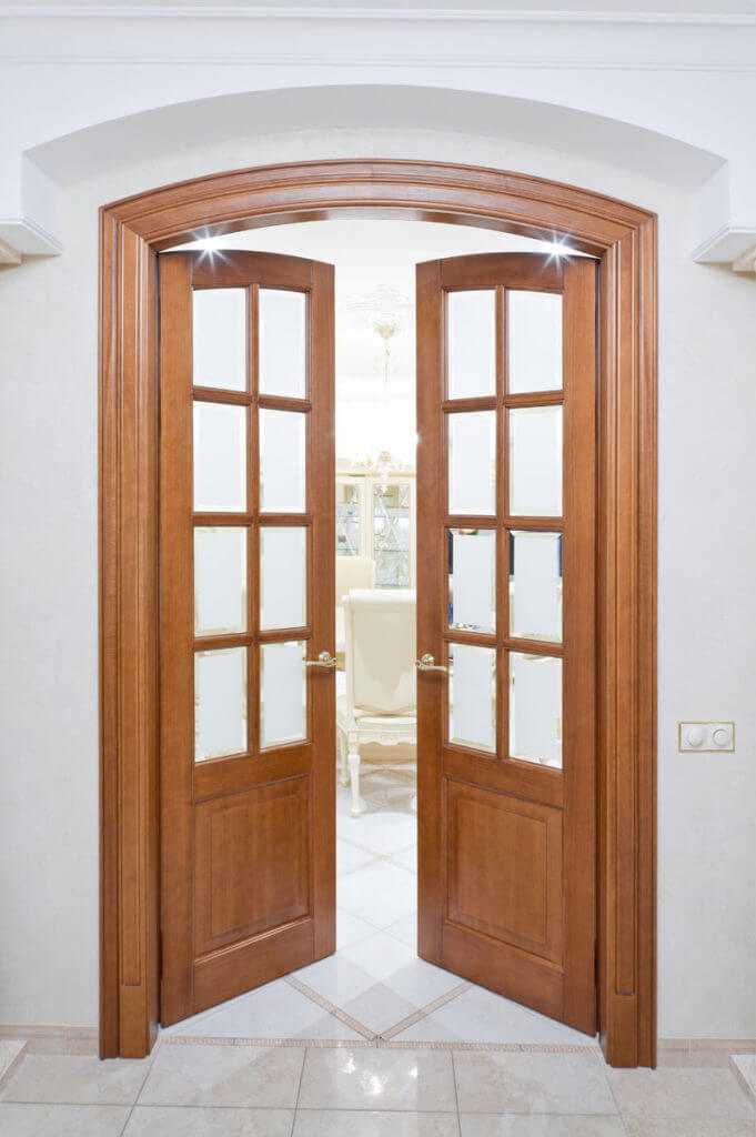 Из какого материала лучше выбрать межкомнатные двери?