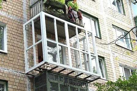 Остекление балконов и лоджий с выносом