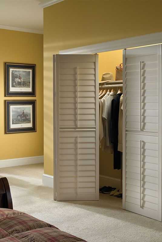 Двери раздвижные для гардеробной, характеристики разных моделей