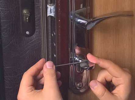 Замена личинки замка: как вытащить и поменять личинку в двери? ремонт дверных конструкций