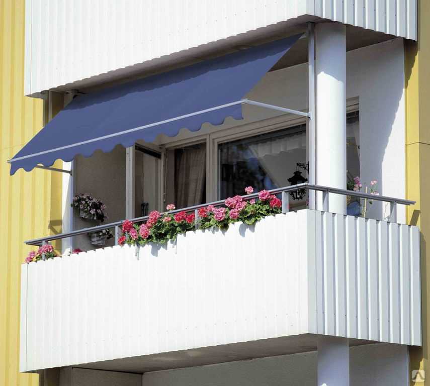 Козырек над лоджией и балконом — разъясняем основательно