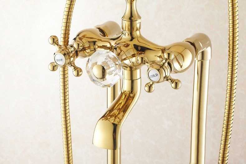 Смесители «под золото»: матовые и хромированные краны для ванной комнаты золотого цвета