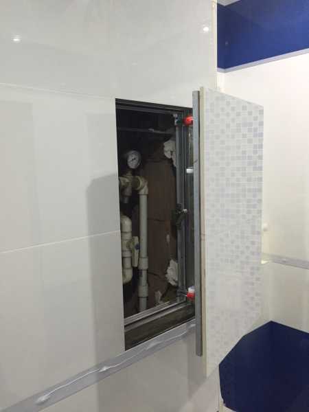 Дверцы для сантехнического шкафа в туалете: дверь для шкафчика за унитазом, дверки для полок на стену, 600 на 1900 мм и другие размеры