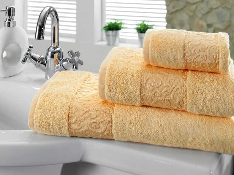 Вафельное полотенце представляет собой изделие, которое нашло применение во многих бытовых сферах Какие бывают размеры кухонных и детских полотенец Какие особенности вафельной полотенечной ткани можно выделить