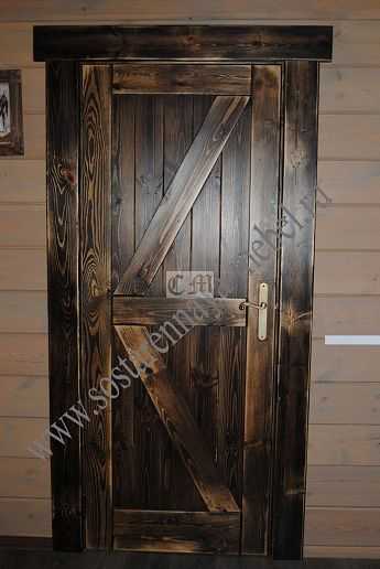 Двери под старину : старинные модели из дерева, деревянные межкомнатные двери из массива сосны, как состарить своими руками