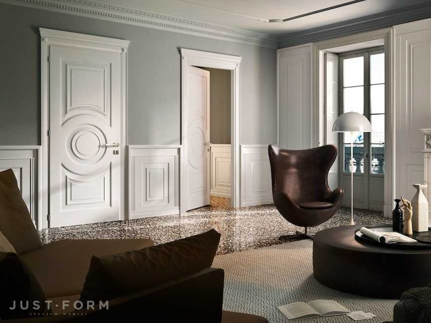 Спальня в классическом стиле (113 фото): классика в дизайне интерьера, примеры обстановки в квартире среднего класса, современные итальянские гарнитуры