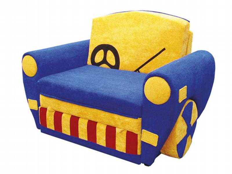 Детское кресло кровать: виды, правила выбора, механизмы трансформации