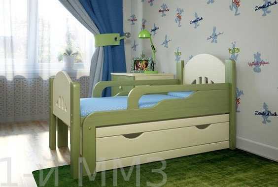 Детская кровать с бортиками для детей от 3 лет