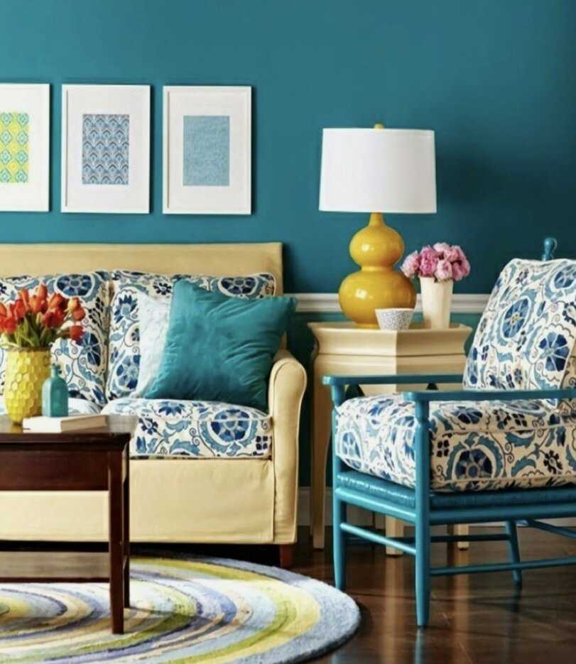 Голубая гостиная: фото и тона, цвета в интерьере, серый дизайн и белые оттенки дома, бежевый и шоколадный