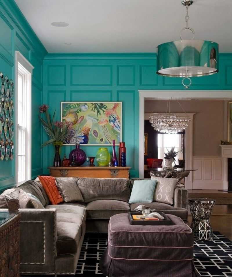 Бирюзовый цвет в интерьре гостиной - фото и оформление