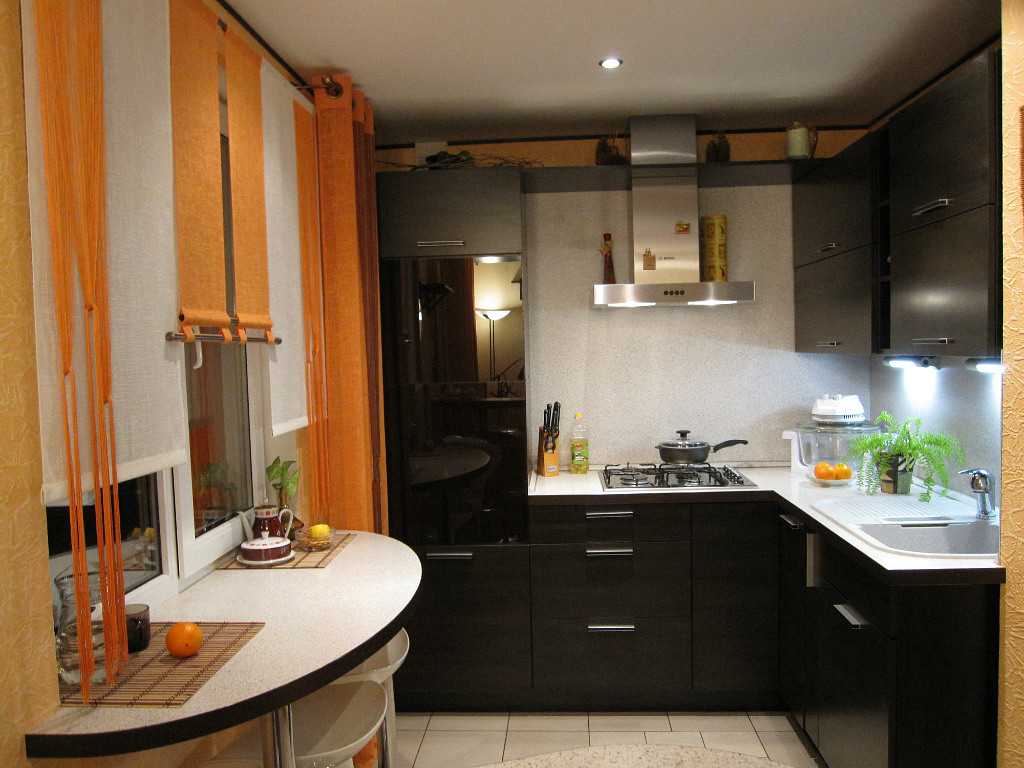Дизайн кухни 6 кв.м. - 90 фото интерьеров после ремонта, красивые идеи для маленькой кухни