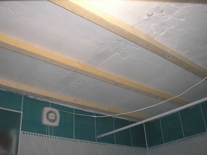 Потолок на лоджии - из чего сделать?