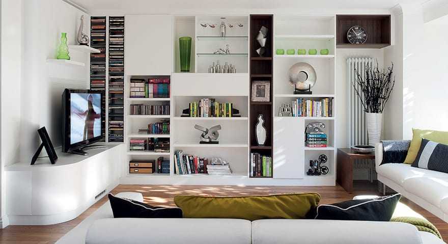 Стеллаж в гостиную (53 фото): красивые угловые варианты в современном стиле, модели под телевизор и для книг, дизайнерские примеры в интерьере