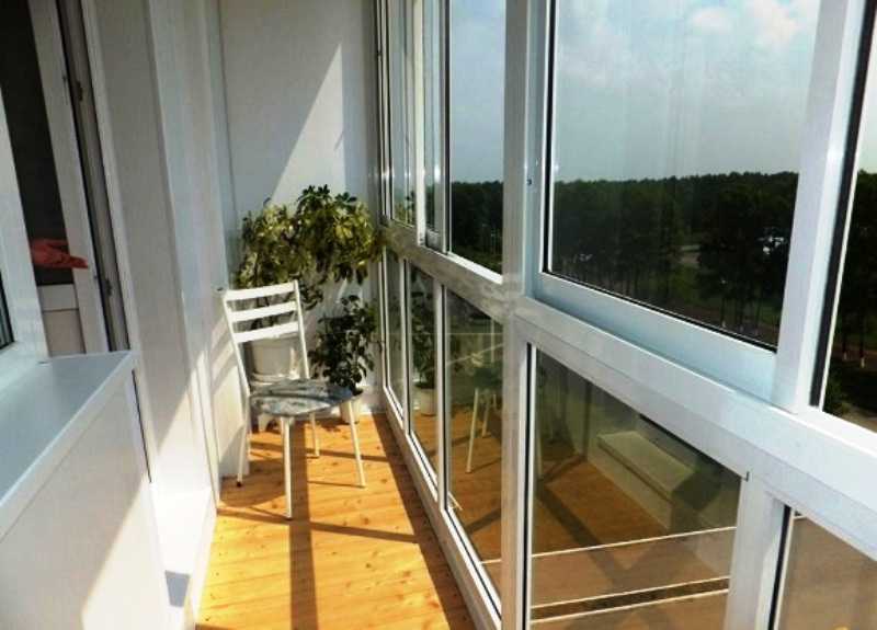 Балкон в «хрущевке»: (104 фото): современные идеи дизайна, внутренняя и внешняя отделка маленьких и больших балконов, интересные варианты оформления балконов с выносом