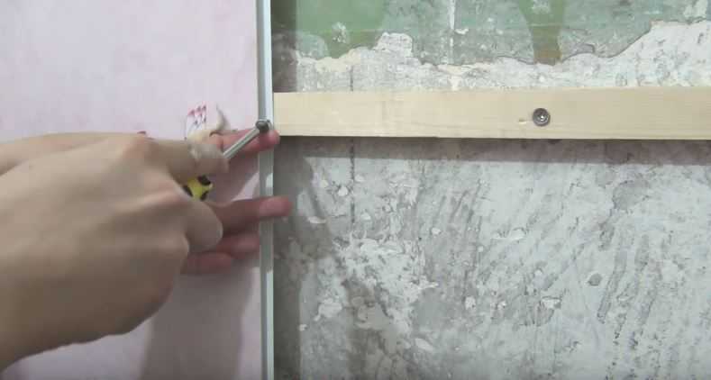Как закрепить стеновую панель на кухне: особенности, схемы (фото и видео)