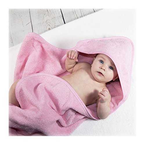 Полотенце с капюшоном для ребёнка: чем удобен уголок при купании новорожденного малыша и как сшить детский аксессуар своими руками, а также примеры изделий на фото