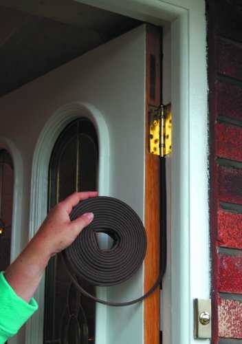Как выбрать уплотнитель для деревянной двери?
