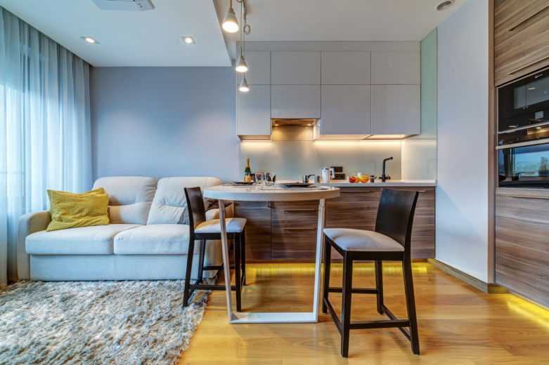 Дизайн кухни-гостиной 20 кв. м (72 фото): планировка совмещенных комнат, проект интерьера прямоугольного зала с диваном и кухней