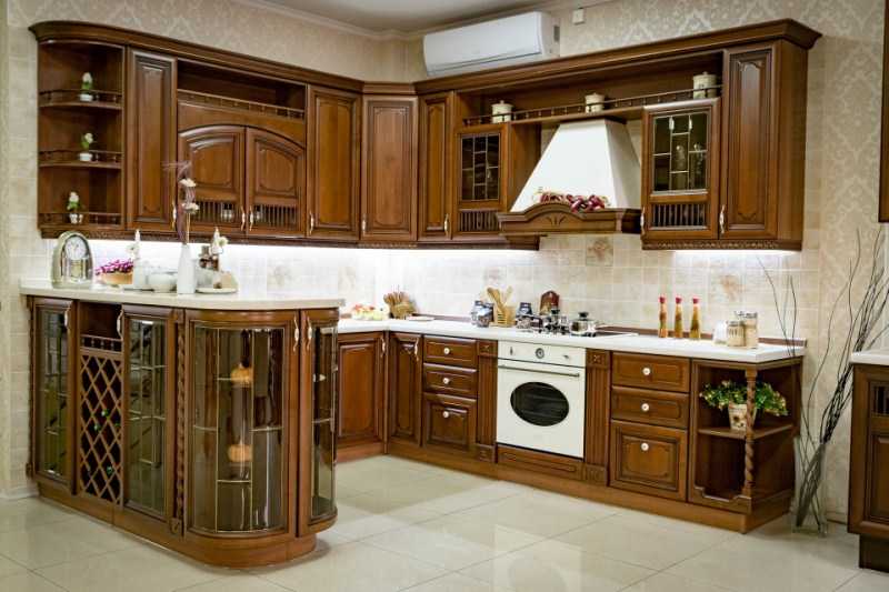 Белая кухня с деревянной столешницей – топ 20 идей (+75 фото)