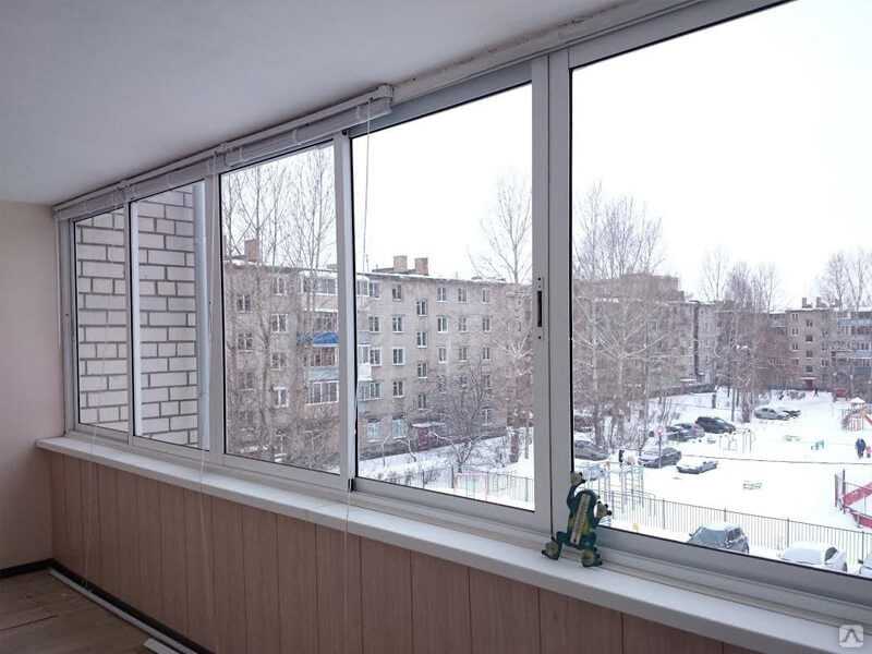 Раздвижные окна на балкон (51 фото): алюминиевые и пластиковые балконные модели с жалюзи