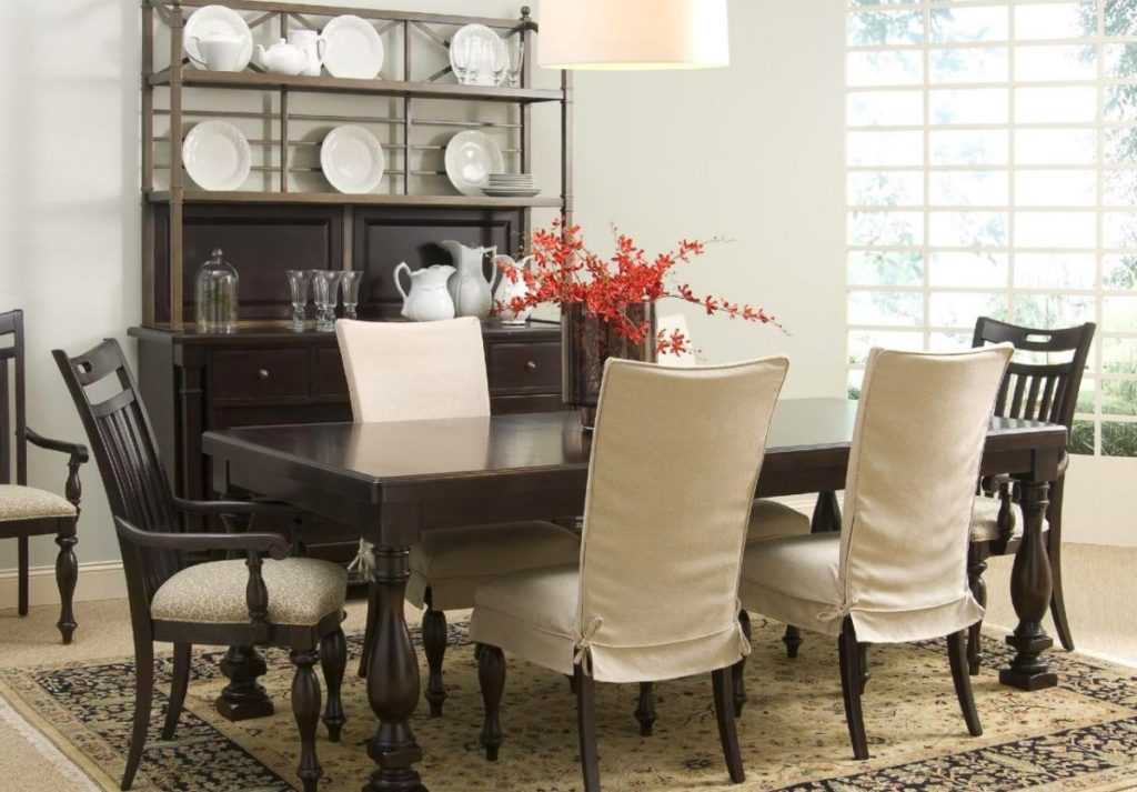 Кресло в гостиную (67 фото): современные стильные небольшие дизайнерские кресла с высокой спинкой в зал и красивые маленькие крутящиеся кресла, другие модели в интерьере
