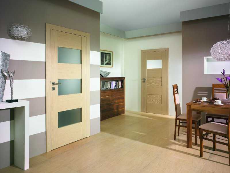 Как выбрать цвет межкомнатных дверей: дизайнерские приемы и рекомендации