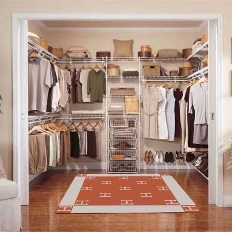 Гардеробная в квартире (45 фото): устройство гардероба в интерьере малогабаритной лоджии, как выглядит оформление