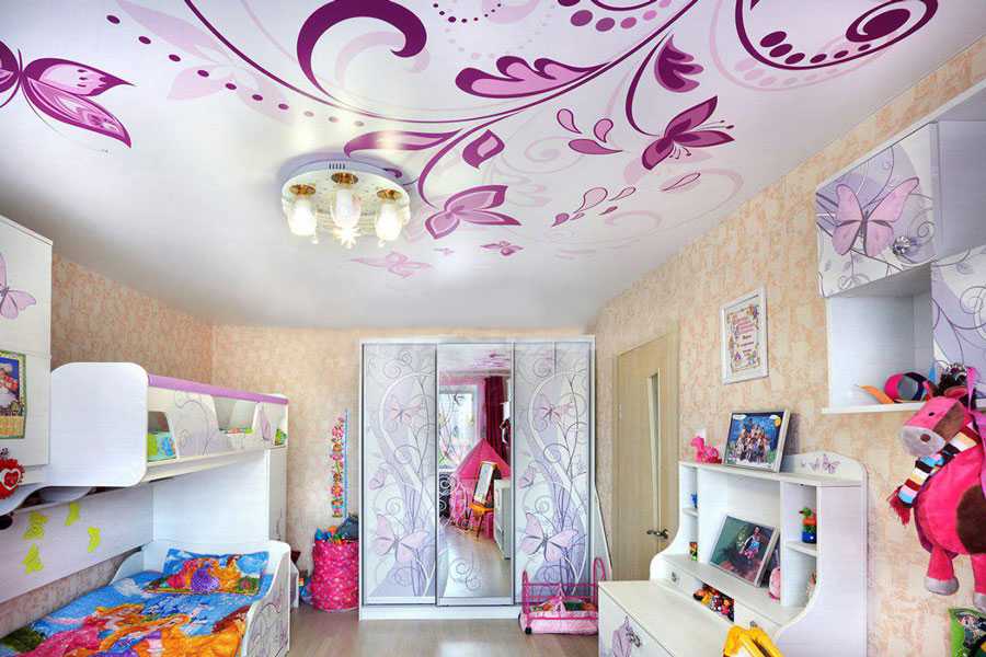 Выбор потолка для детской комнаты