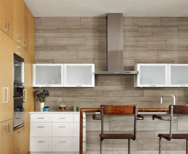 Фартуки из ламината для кухни (38 фото): стоит ли использовать ламинат вместо плитки? плюсы и минусы ламинированного кухонного фартука