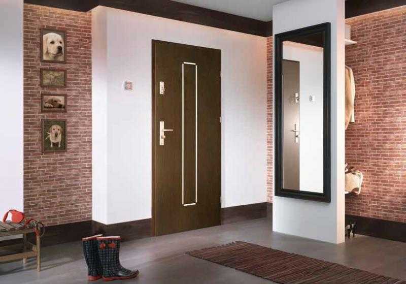 Решетчатые двери: раздвижные металлические решетки вместо входных дверей, железная конструкция