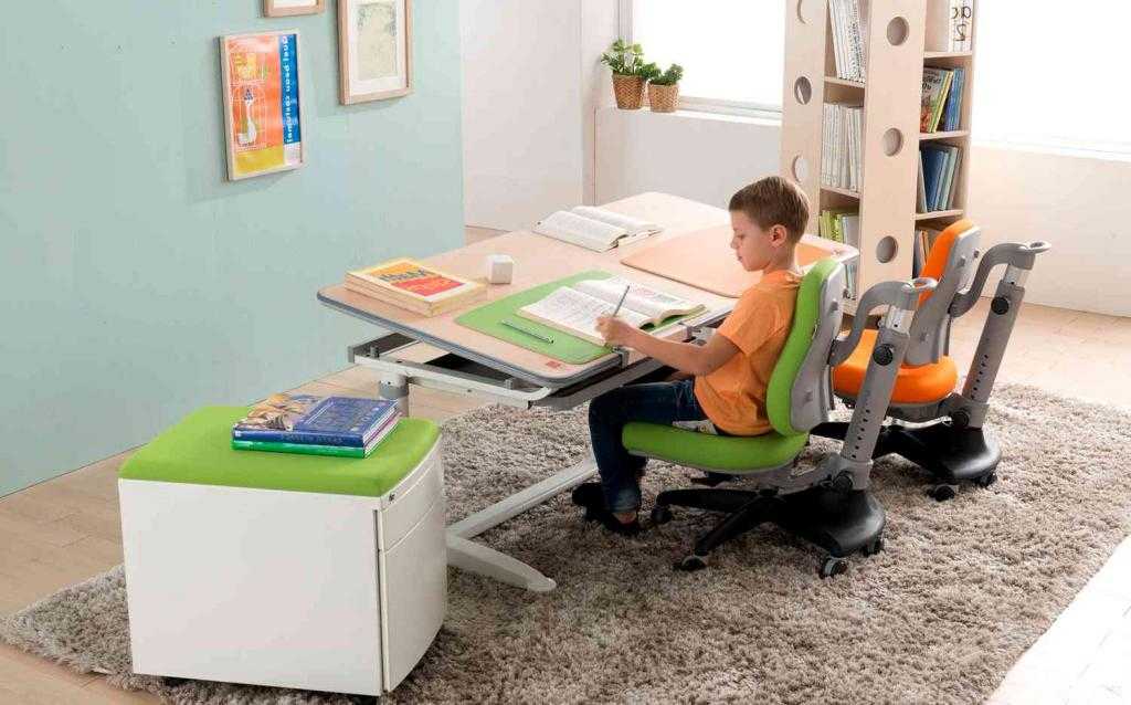 Детские стулья для письменного стола: модели, плюсы, как выбирать